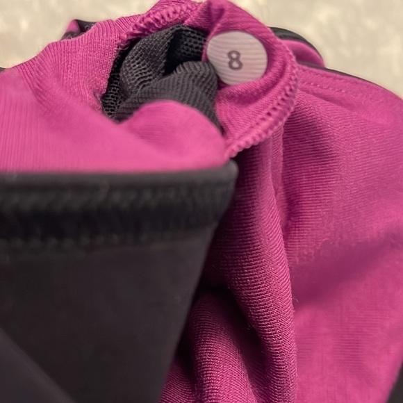 LULULEMON bra top SZ 8 pink n dark navy and shorts - Picture 13 of 15